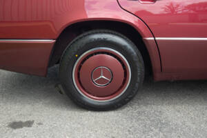Immagine 22/23 di Mercedes-Benz 200 E-16 (1993)