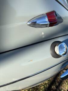 Image 21/133 of Volvo PV 444 (1954)