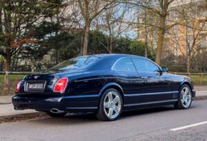 Image 3/25 of Bentley Brooklands (2008)