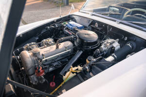 Image 34/42 of Mercedes-Benz 190 SL (1961)