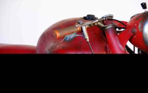 Image 17/83 of MV Agusta 175 CS Sport Disco Volante (1955)