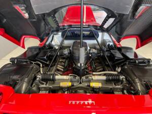 Immagine 12/24 di Ferrari Enzo Ferrari (2004)