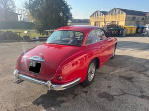 Image 4/21 de Alfa Romeo 1900 C Super Sprint Touring (1956)