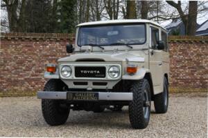 Image 37/50 of Toyota Land Cruiser BJ 40 (1980)