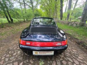 Imagen 44/65 de Porsche 911 Carrera (1994)