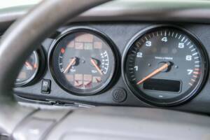 Bild 18/50 von Porsche 911 Carrera 2 (1991)