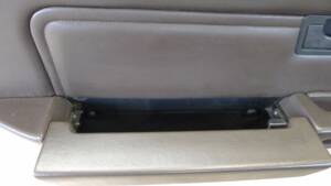 Bild 47/50 von Porsche 928 S (1986)