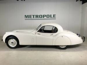 Imagen 3/24 de Jaguar XK 120 FHC (1952)