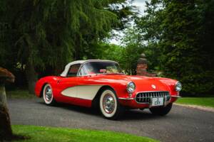 Image 8/34 of Chevrolet Corvette (1957)