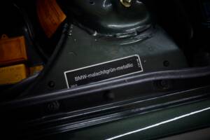 Image 78/90 of BMW 325i (1987)