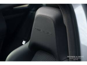 Imagen 30/40 de Mercedes-Benz C 63 AMG T (2009)