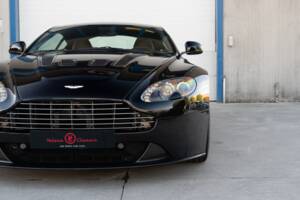 Image 6/83 de Aston Martin V12 Vantage (2009)