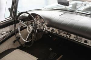 Immagine 48/50 di Ford Thunderbird (1957)