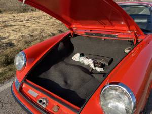 Bild 23/28 von Porsche 911 2.2 S (1970)