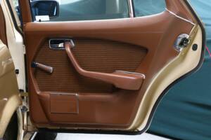 Bild 16/23 von Mercedes-Benz 280 SE (1979)