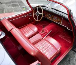 Image 21/46 of Jaguar XK 150 3.4 S OTS (1958)