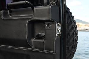 Image 65/70 of Land Rover Defender 90 TD4 (2007)