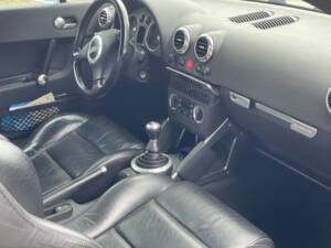 Image 3/5 of Audi TT 1.8 T quattro (2000)