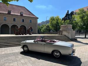 Bild 17/94 von Peugeot 403 Cabriolet (1958)