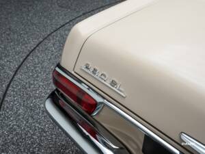 Bild 36/41 von Mercedes-Benz 280 SL (1969)