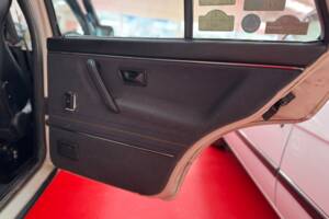 Bild 13/20 von Volkswagen Golf II 1.8 (1989)