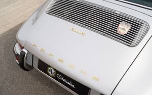 Image 18/40 of Porsche 911 2.2 S (1971)