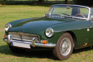 Image 4/27 of MG MGB (1969)