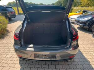 Bild 16/21 von Porsche Macan (2018)