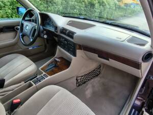 Bild 16/32 von BMW 520i (1994)