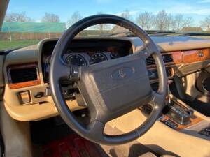 Image 28/30 of Jaguar XJS 5.3 V12 (1992)