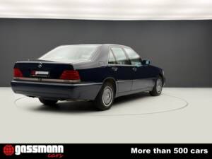 Bild 8/15 von Mercedes-Benz 300 SE (1992)