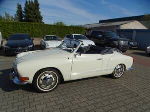 Image 10/26 de Volkswagen Karmann Ghia 1600 (1971)