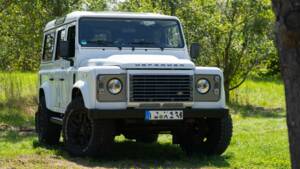 Image 2/16 of Land Rover Defender 110 (2015)