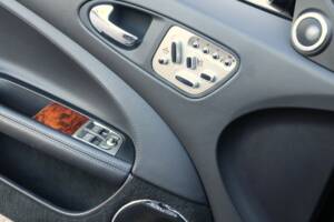 Image 29/50 of Jaguar XKR (2010)