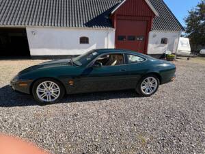 Image 6/15 of Jaguar XKR (2003)