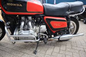 Immagine 11/50 di Honda GL 1000 Gold Wing (1976)