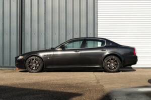 Image 10/50 of Maserati Quattroporte S 4.7 (2009)