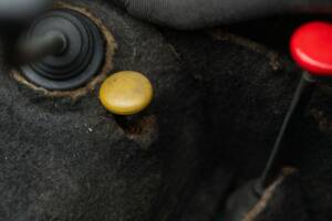 Bild 31/50 von Land Rover 88 (1978)