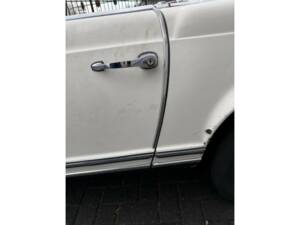 Bild 32/50 von Mercedes-Benz 230 SL (1966)