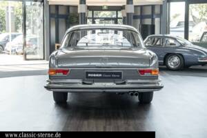 Bild 4/15 von Mercedes-Benz 280 SE 3,5 (1970)