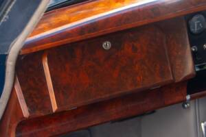 Bild 39/50 von Jaguar Mk II 2.4 (1964)