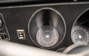 Bild 35/49 von Pontiac Firebird 400 Convertible (1968)
