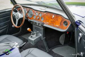 Image 9/42 of Triumph TR 6 PI (1972)