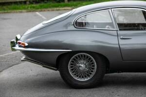 Bild 39/39 von Jaguar E-Type 4.2 (1966)