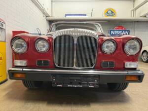 Image 3/16 of Daimler DS 420 (1988)