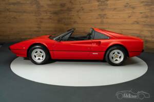 Bild 6/8 von Ferrari 308 GTSi (1981)