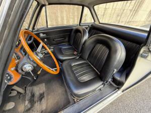 Image 19/23 de Lancia Fulvia Rallye 1.3 S (1970)