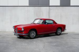 Image 1/34 of Alfa Romeo 1900 C Super Sprint (1956)