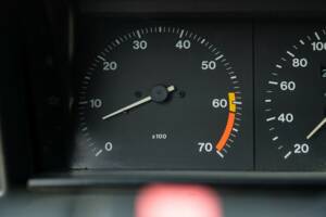 Image 35/47 of Alfa Romeo 75 1.6 (1991)