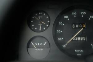 Image 34/50 of Triumph TR 7 Europa (1977)